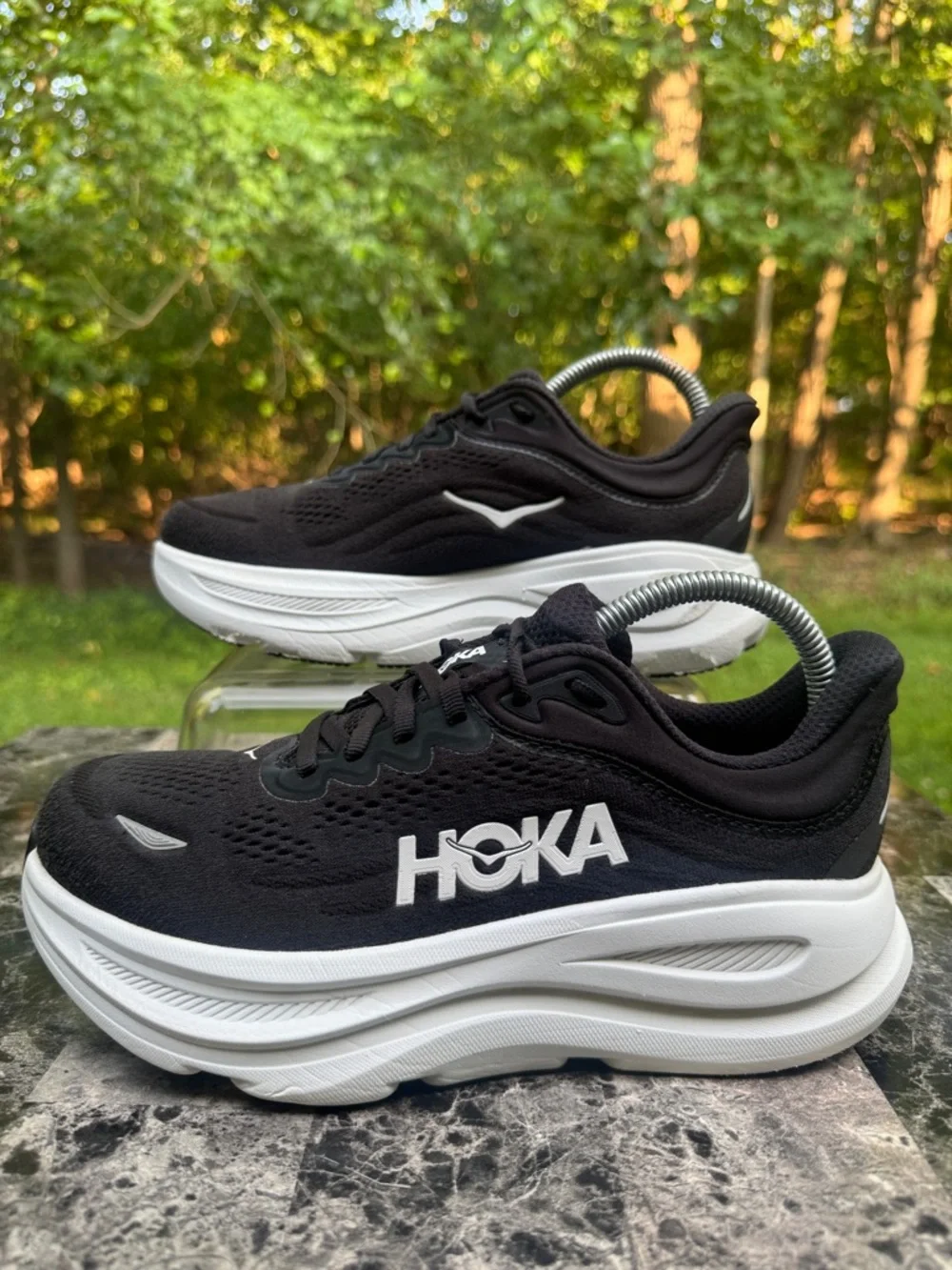 Hoka One One Bondi 9 Womens Size 7 2EBlack White Athletic Running Shoes Sneakers